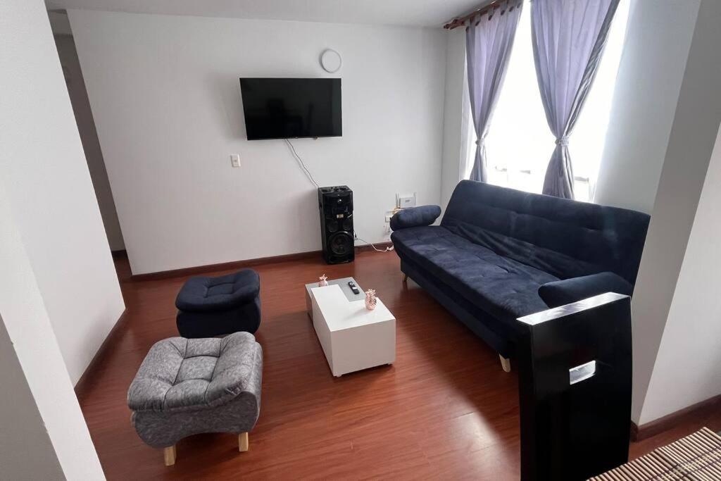 Apto Comodo En Conjunto 1 Piso Parqueadero
